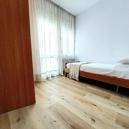 Isola * 费尔特雷