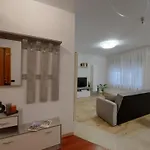 Isola * فيلتري
